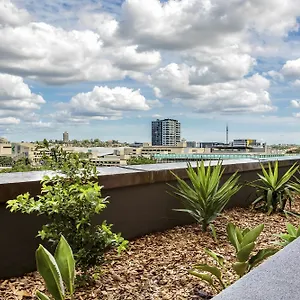 Evolution Aparthotel