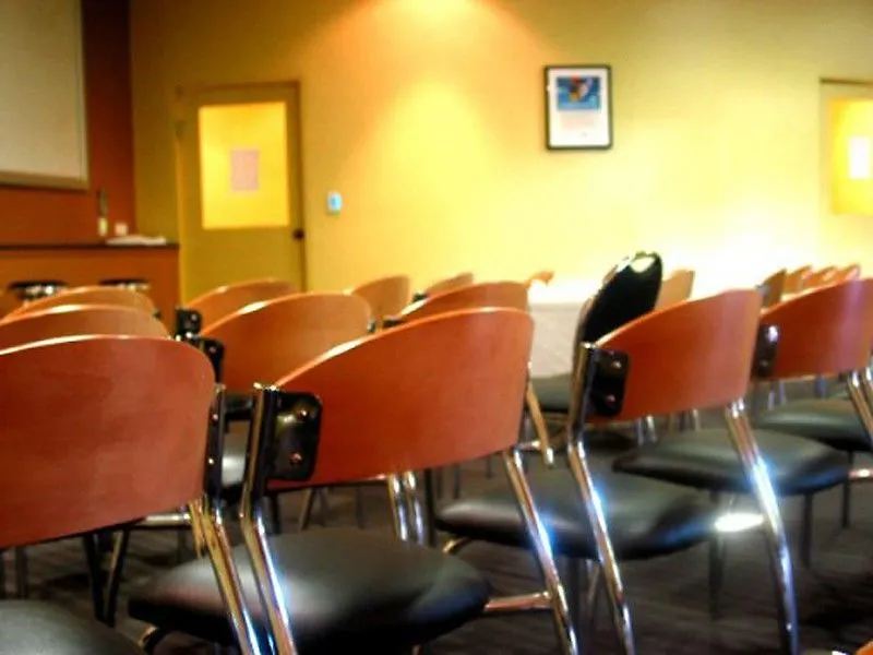 בריסביין Madison Tower Mill Hotel