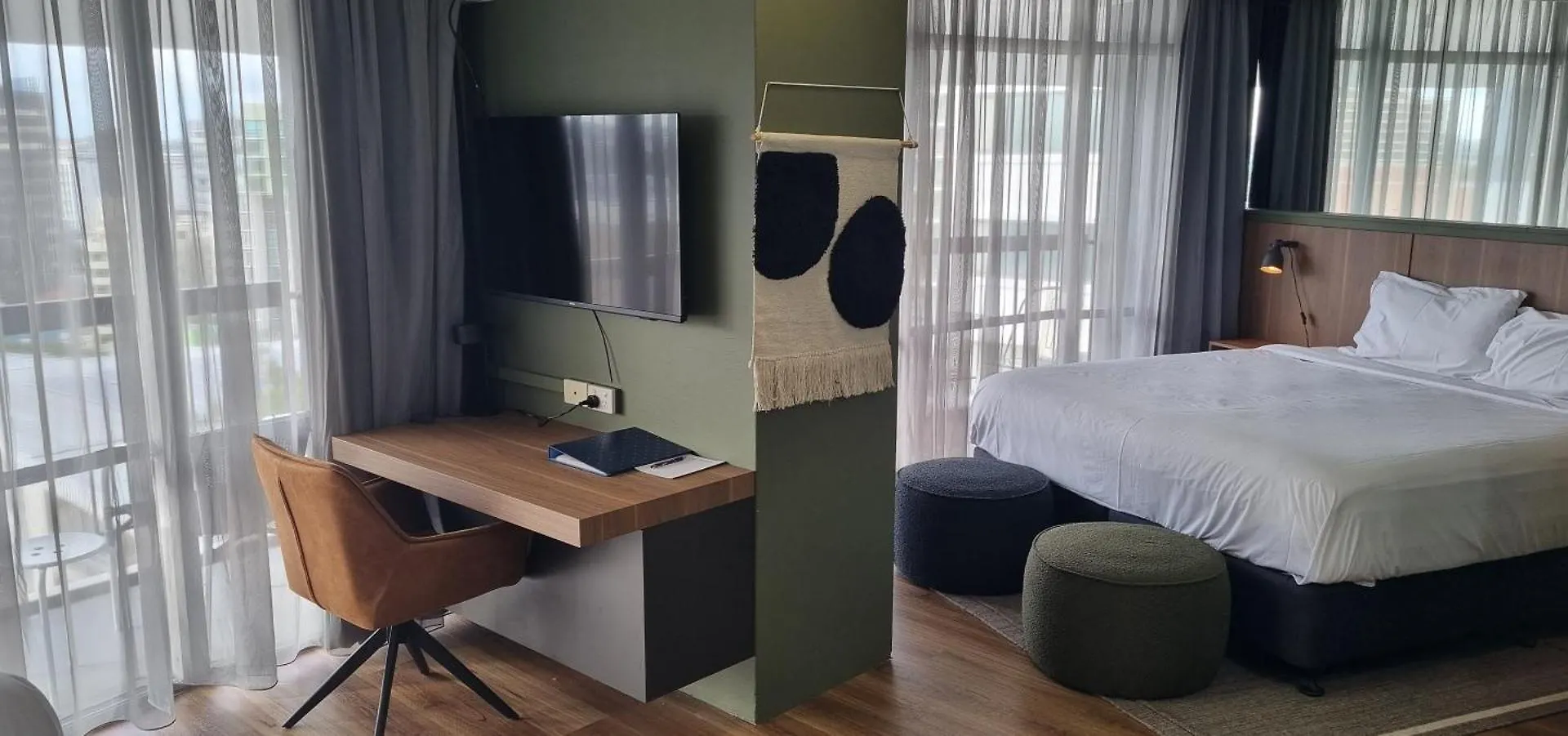 Madison Tower Mill Hotel Brisbane 3*,  Australië