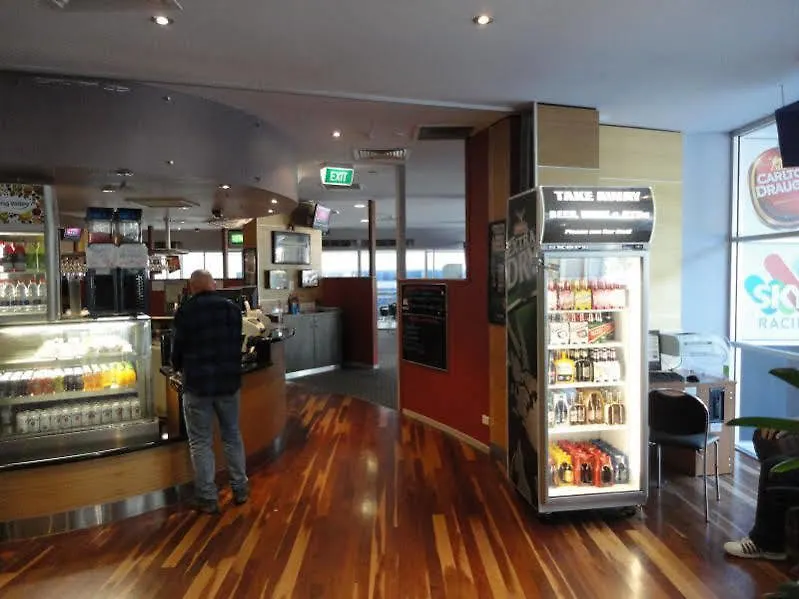 ***  Madison Tower Mill Hotel Brisbane Australia